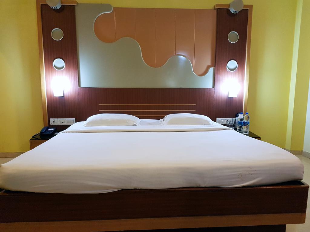 Shakti International Hotel 3*